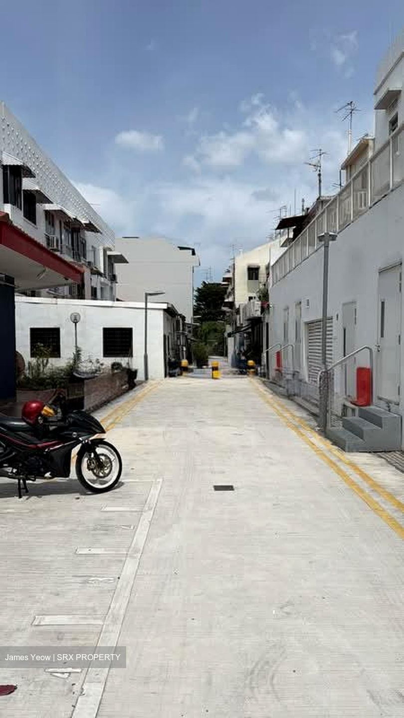 Joo Chiat Road (D15), Retail #570049781